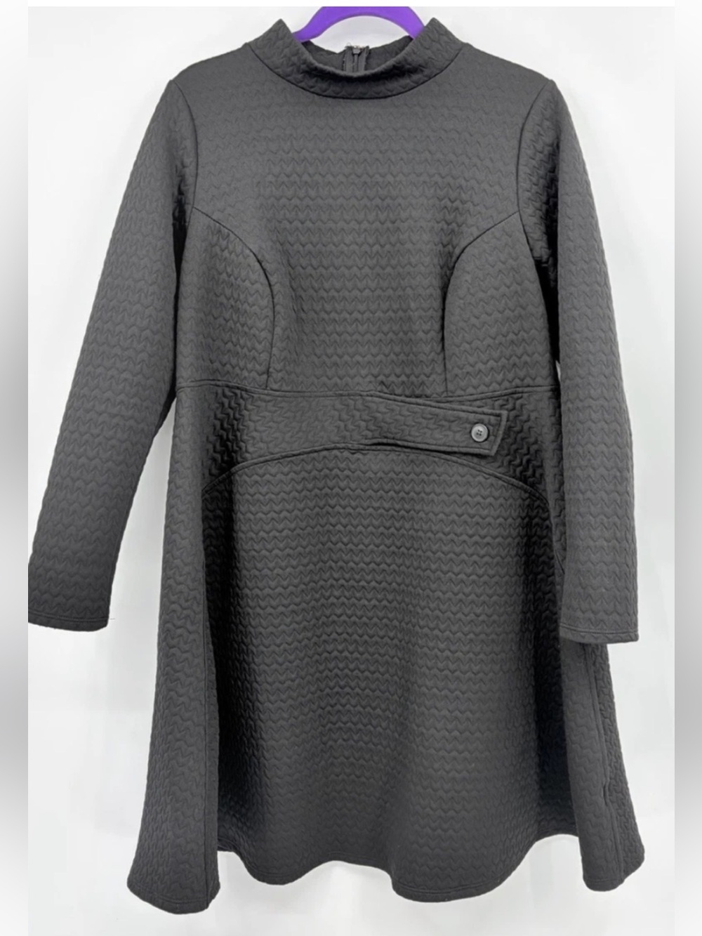 MODCLOTH Groovy quilted black dress - size XL